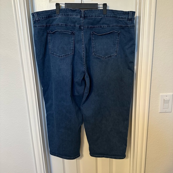 Bae Boyfriend Crop Jeans - Medium Wash - Picture 5 of 10